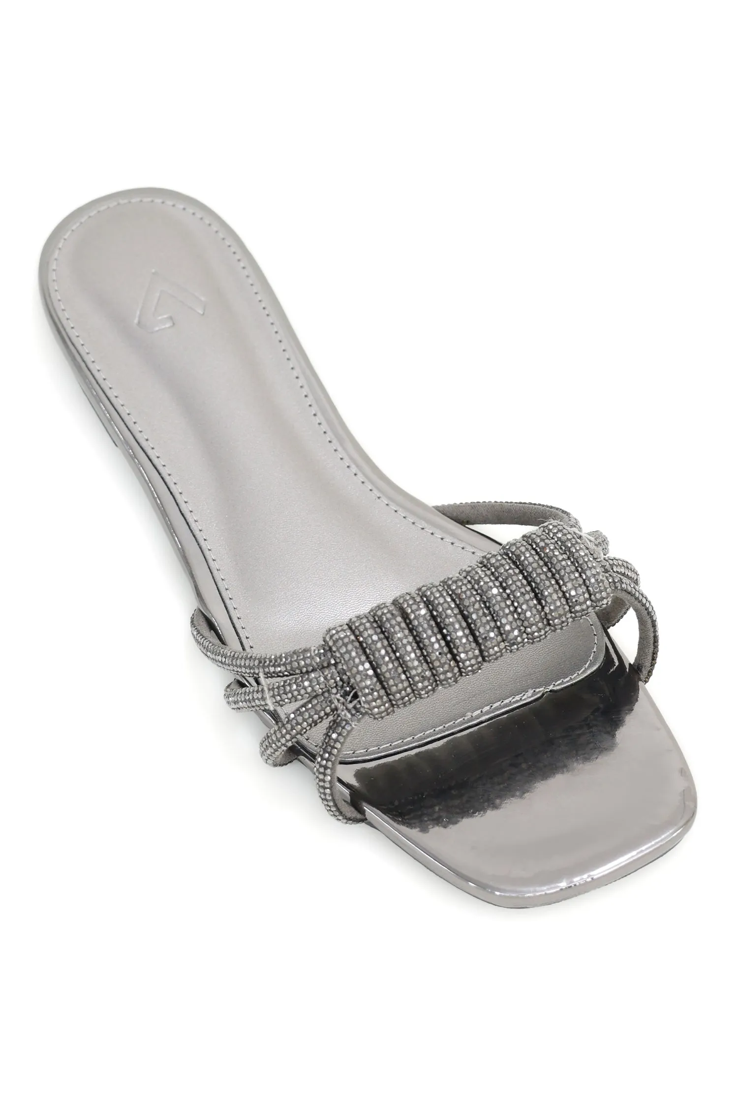 ELEGANT STRAPPY SLIDES-GUN