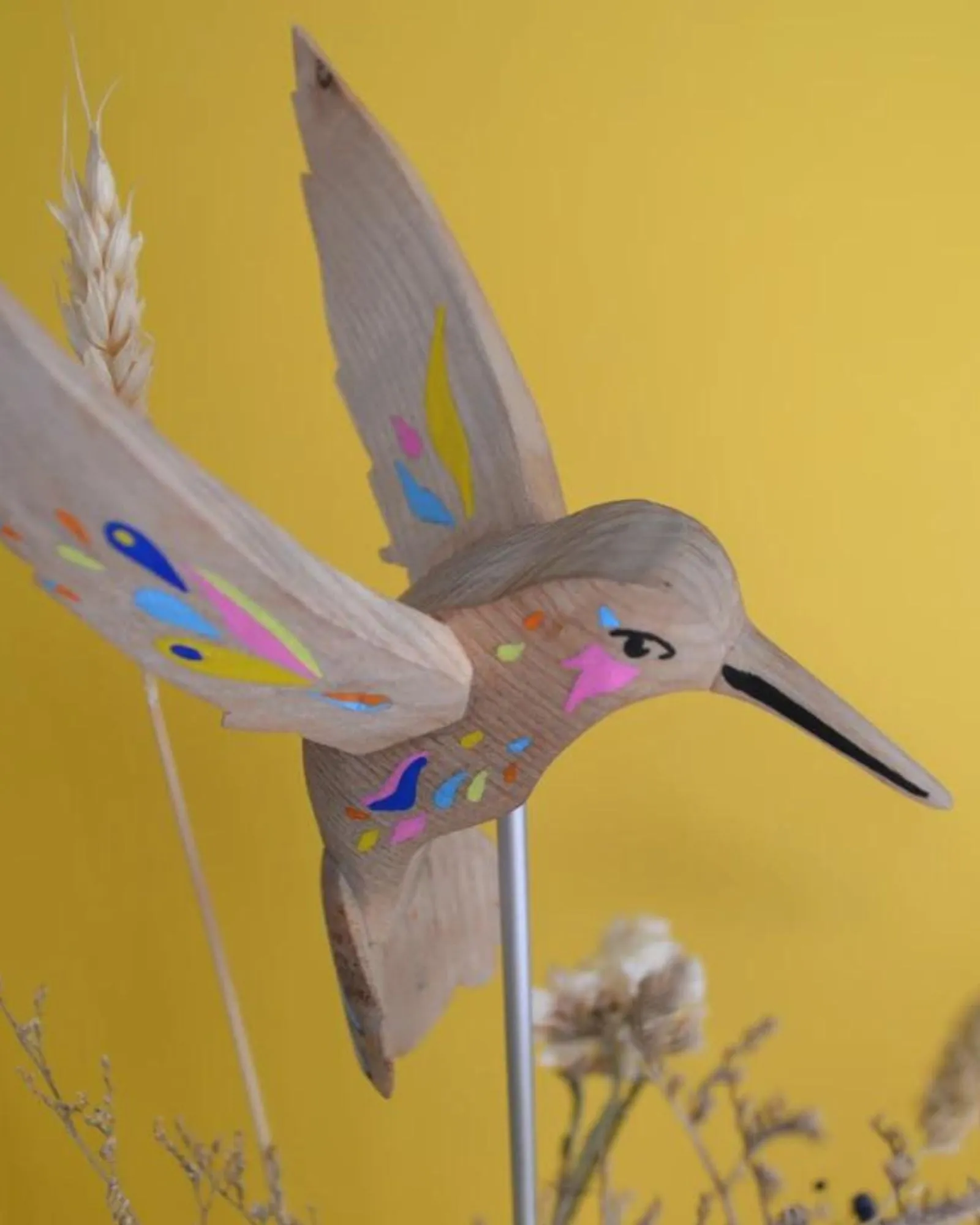 Flying Hummingbird Sculpture | Multicolour