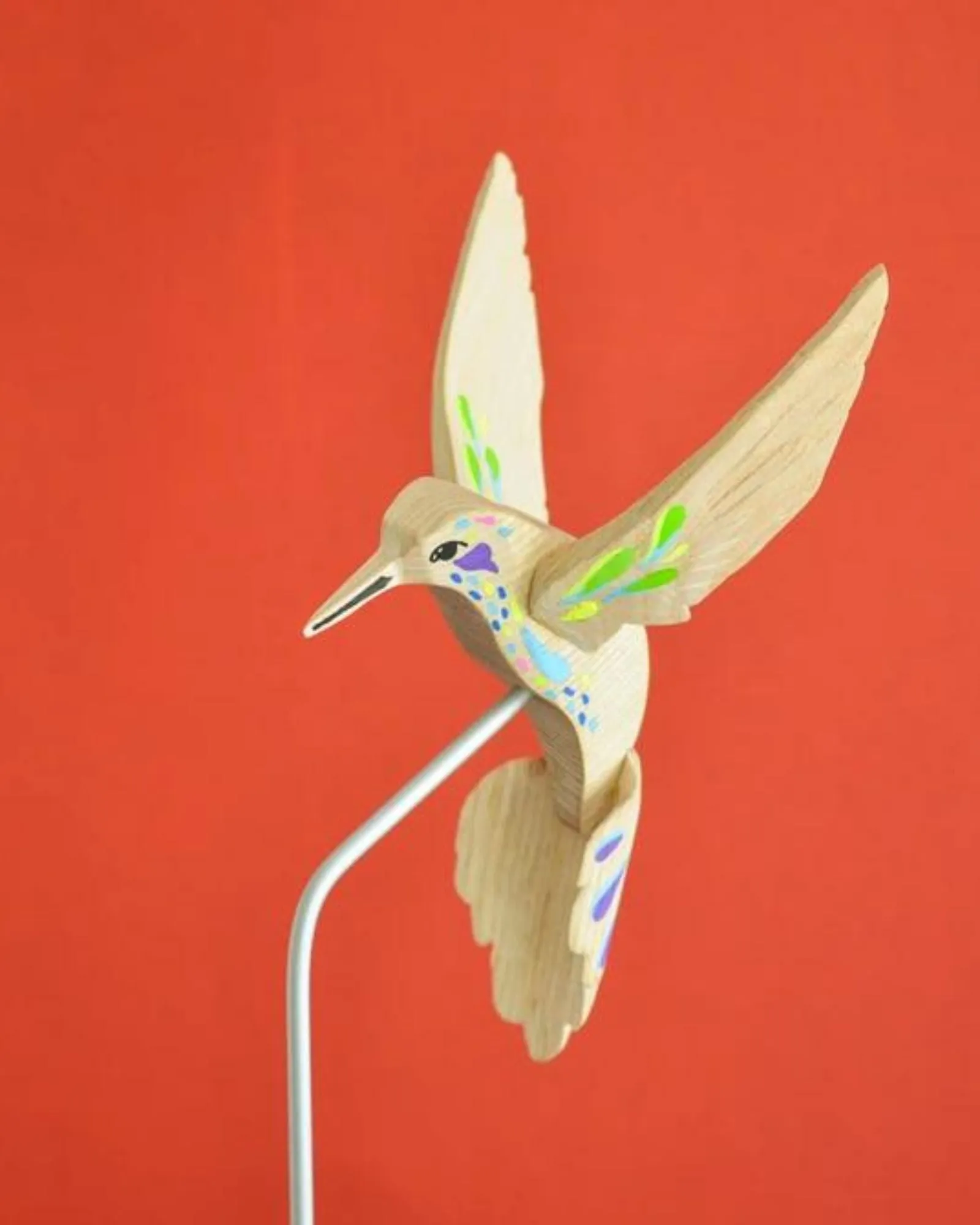 Flying Hummingbird Sculpture | Multicolour