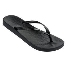 Ipanema Thong Sandals - Black