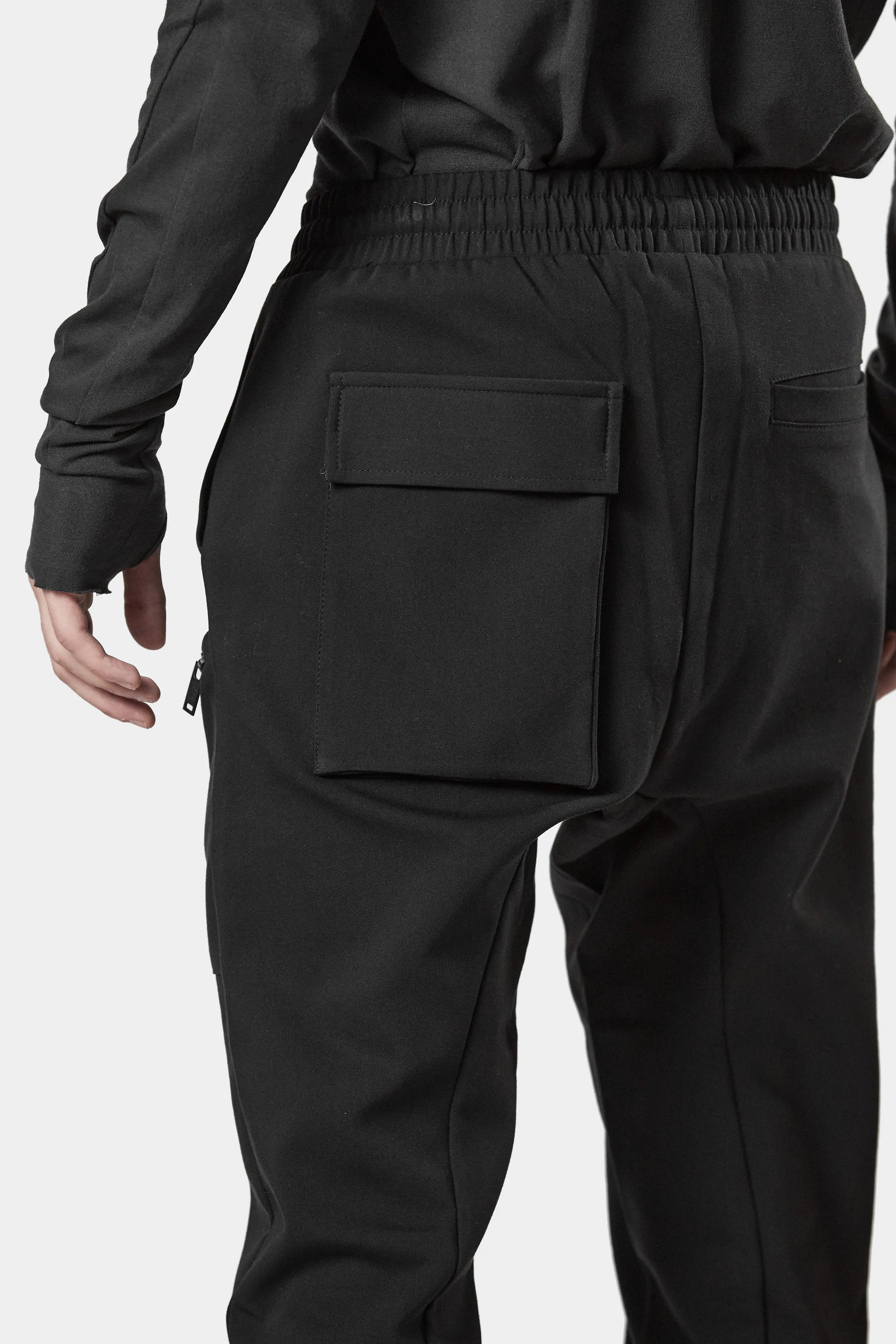 Pocket detail pants