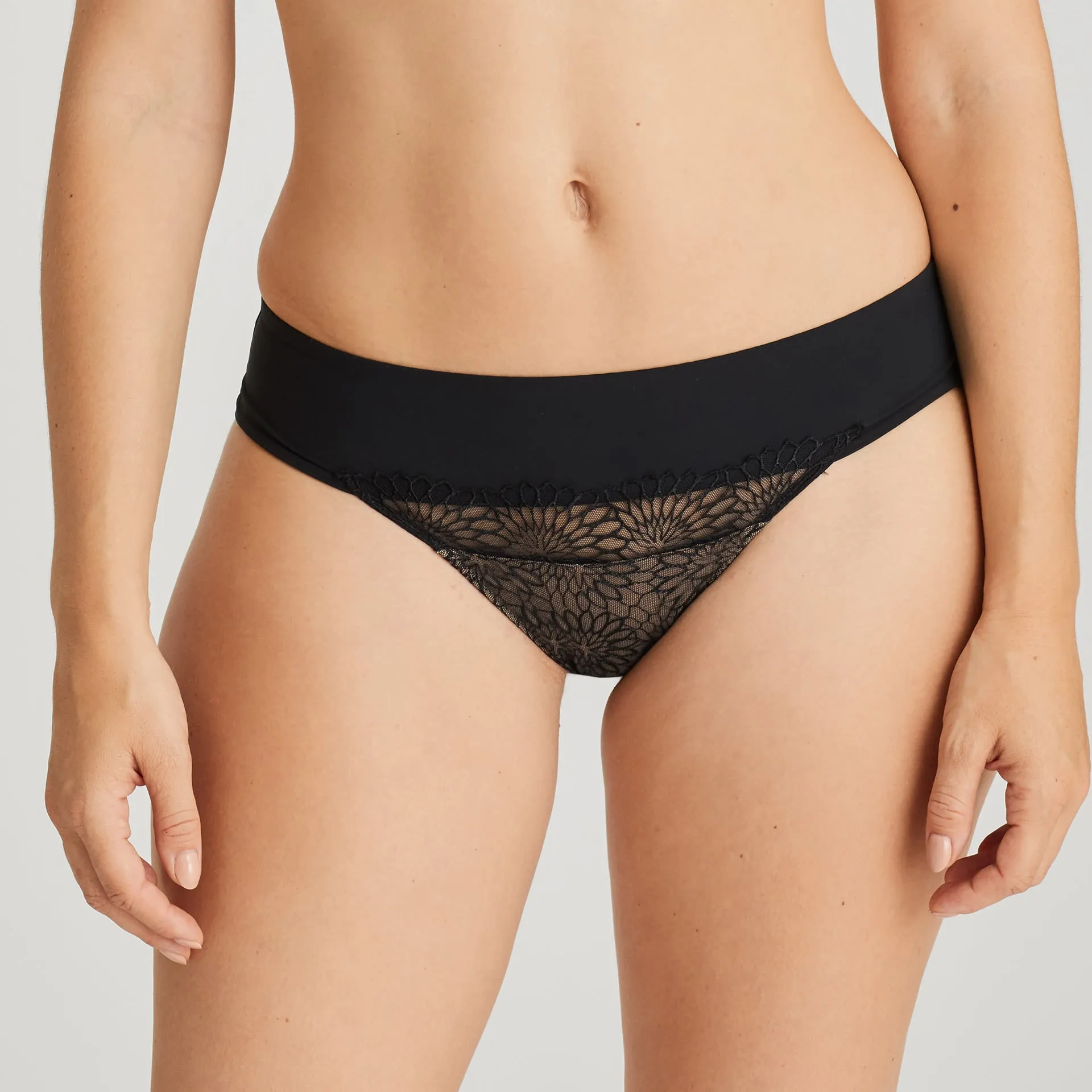 Prima Donna Thong - Sophora - Black, White